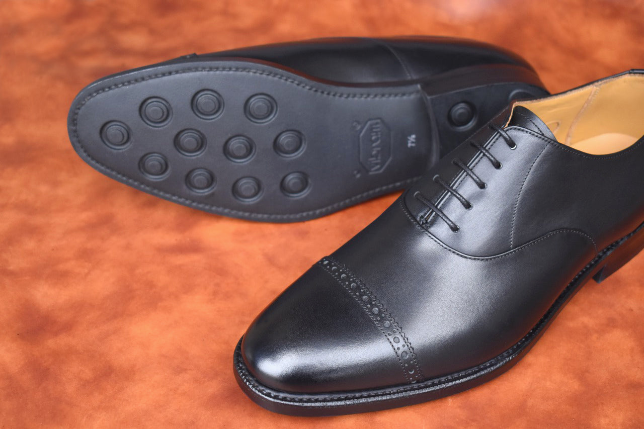 “5641R” Punched Cap Toe, Black Dress Shoes, Goodyear welted, US size 5 1/2 ~ 10