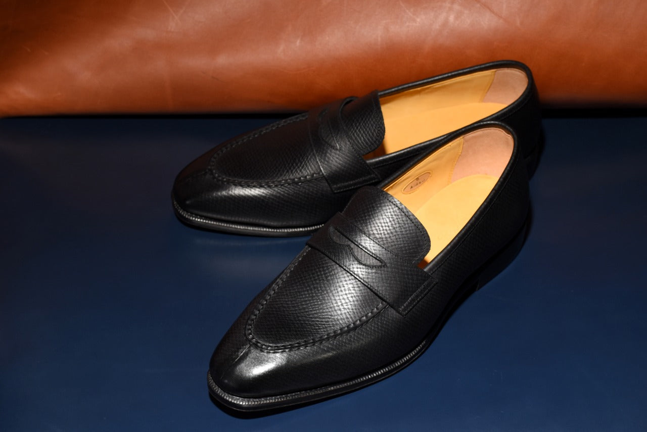 “Aiden” Split Toe Penny Loafer, Black Dress Shoes, Horween Hatch Grain, Hand welted, US size 5 1/2 ~ 10