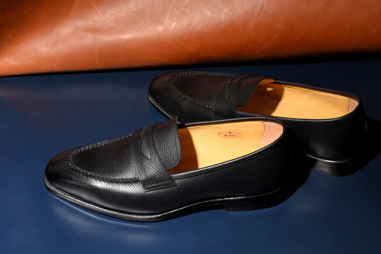 “Aiden” Split Toe Penny Loafer, Black Dress Shoes, Horween Hatch Grain, Hand welted, US size 5 1/2 ~ 10